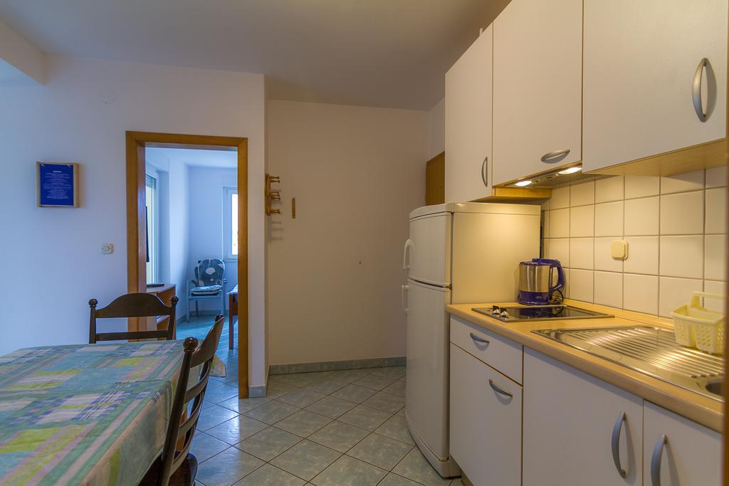 Apartments Ok Lopar Eksteriør billede